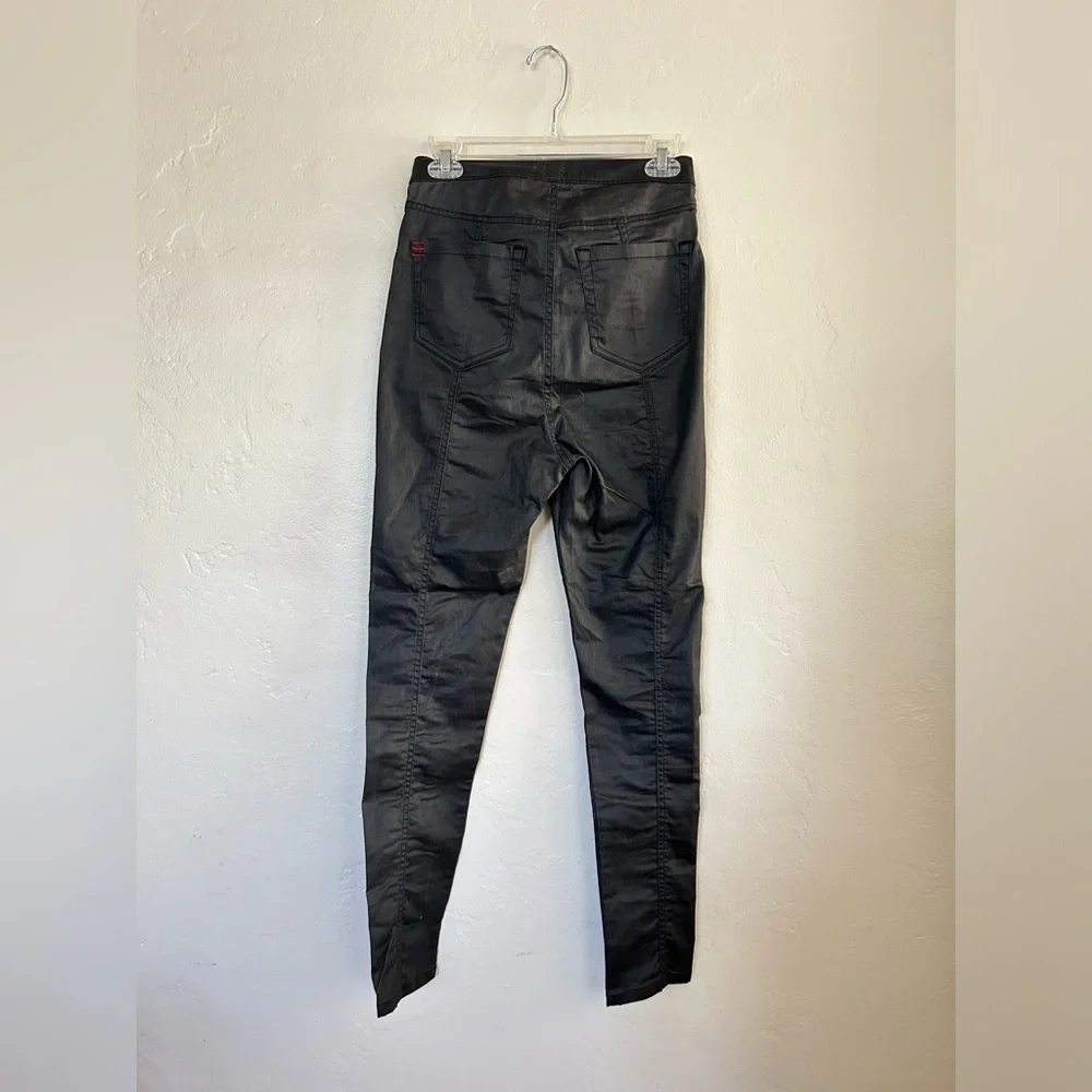 Urban Outfitters BDG High Waisted Pants - Picture 6 of 6